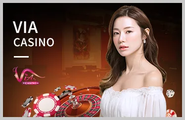 Casino trực tuyến sống động với dealer xinh đẹp